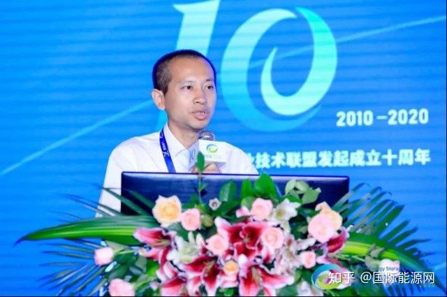 雙登總工張東升：技術(shù)創(chuàng)新是儲能技術(shù)研發(fā)的方向和目標
